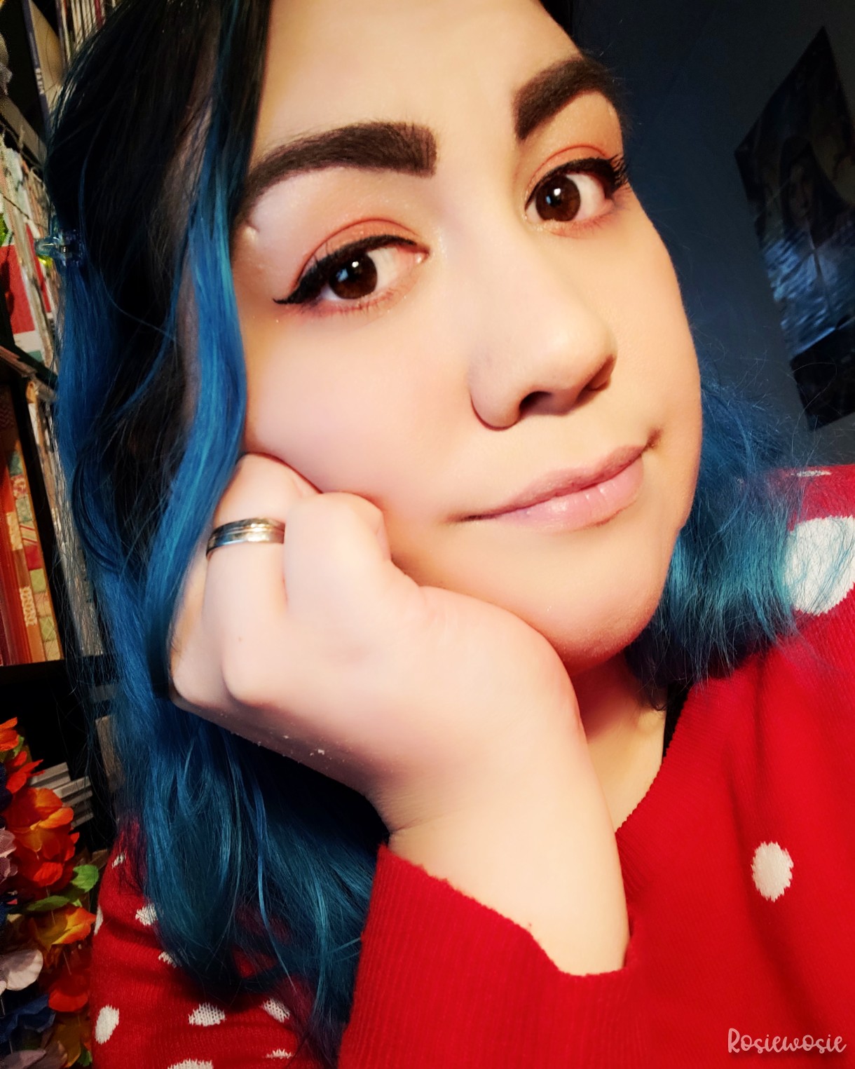 Rosie Selfie Wing on Fleek